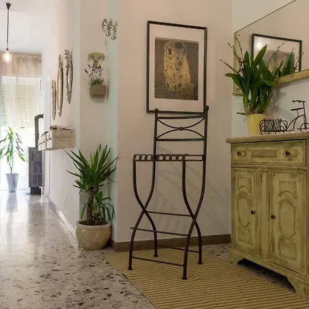 La Casa Di Elda ドルチェアックア
